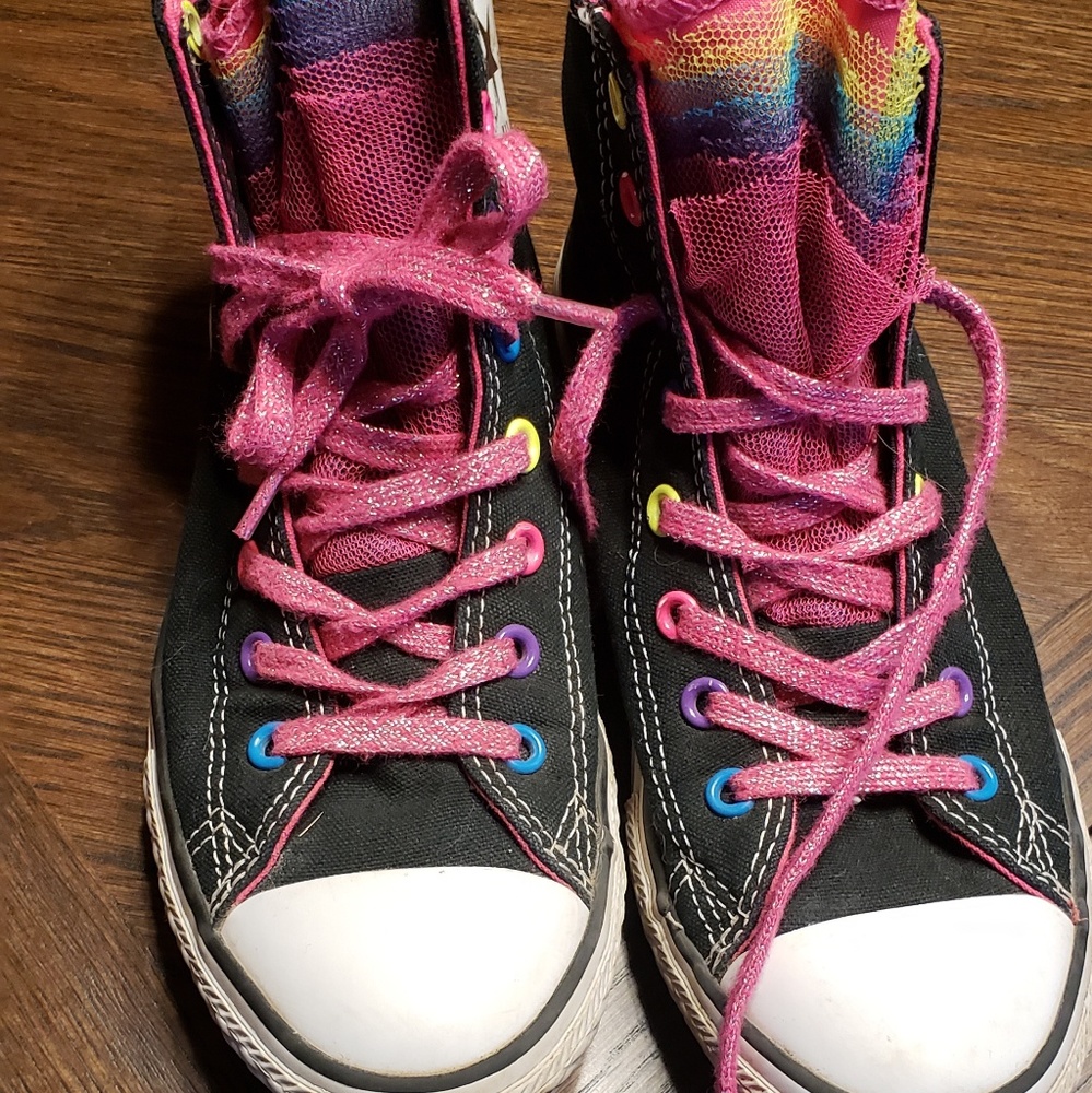 Size 3 Girls converse